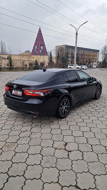 Toyota: Toyota Camry: 2020 г., 2.5 л, Автомат, Бензин, Седан — 2