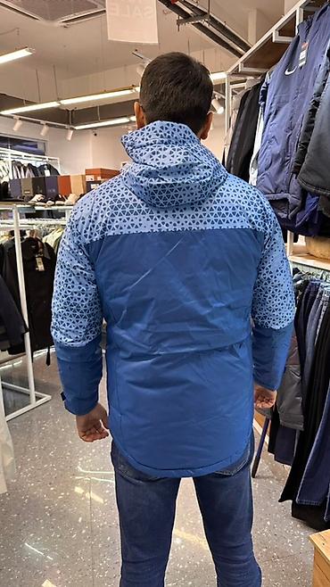 Курткалар: Мужская утеплённая куртка Manchester City от Puma. Особенности: - — 3