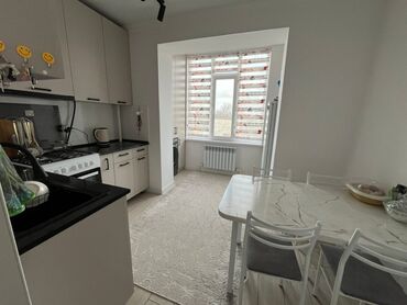 Продажа квартир: 1 комната, 43 м², 108 серия, 2 этаж, Дизайнерский ремонт