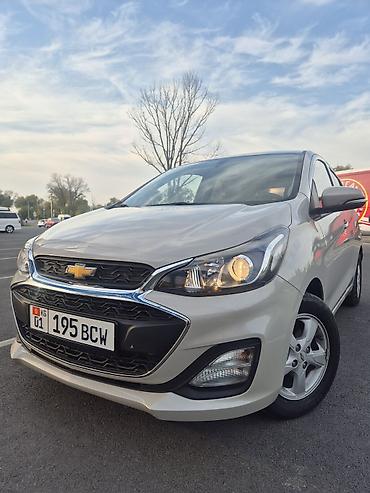 шеврале трекер: Chevrolet Spark: 2020 г., 1 л, Вариатор, Бензин, Хэтчбэк — 1