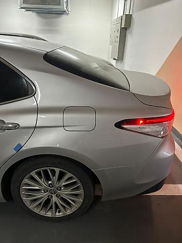 Toyota: Toyota Camry: 2020 г., 2.5 л, Вариатор, Гибрид, Седан — 7