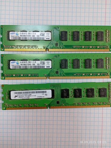 Saturn: Operativ yaddaş (RAM) Samsung, 4 GB, 1600 Mhz, DDR3, PC üçün