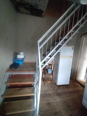 Həyət evləri və villaların satışı: 3 otaqlı, 50 kv. m, Orta təmir — 12