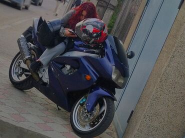 ищу работу тракторист: Спортбайк Yamaha, 1000 куб. см, Бензин, Чоңдор үчүн