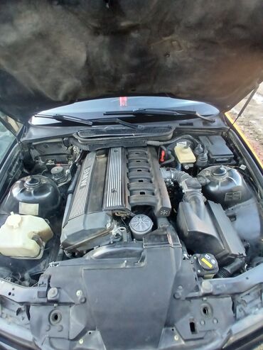 BMW: BMW : 2 l | 1992 il Sedan — 5