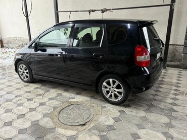 Honda: Honda Fit: 2003 г., 1.3 л, Вариатор, Бензин, Хэтчбэк