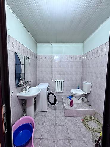 Продажа коттеджей и домов: Продается 2 этажный дом + цоколь ( жилой ) Мик Кок ~ Жар Ул 7 Апреля — 21