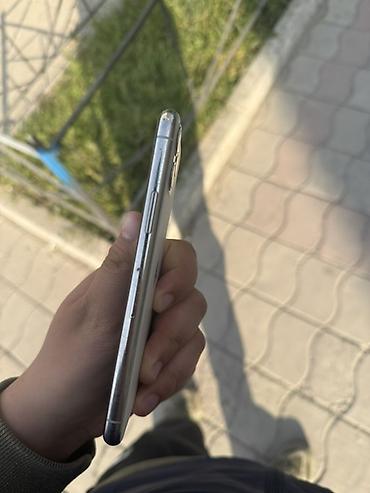 ipad pro 256: IPhone 11 Pro, Б/у, 256 ГБ, Белый, Чехол, 74 % — 4