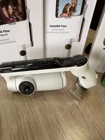 Другие аксессуары для фото/видео: Умный стабилизатор Insta360 Flow — это новейший 3-х осевой — 4