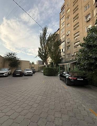 2 bedroom: Срочно продаю 2 комнатную квартиру Восток 5мкр 🏢 серия -105 📐 — 6