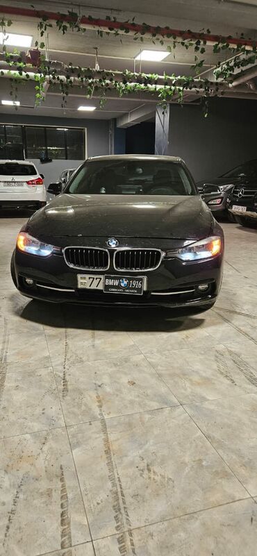 BMW: BMW 320: 2 l | 2016 il Sedan