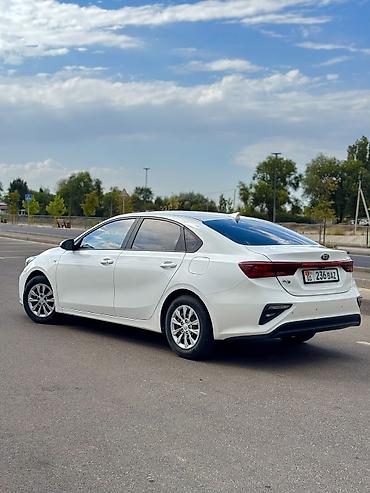 byd e1: Kia K3: 2020 г., 1.6 л, Автомат, Бензин, Седан — 3