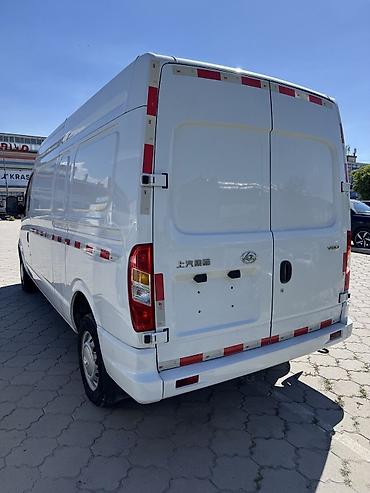 hiab 250: Легкий грузовик, Стандарт, 2 т, Б/у — 3
