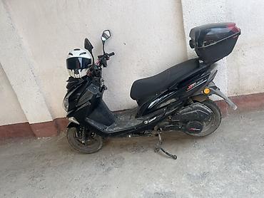 motor 313 cdi sprinter: Бензиновый, Скутер сатылат! 📍 Дареги: Ош шаары 🏍️ Түсү: Кара 🪖 Шлем — 3