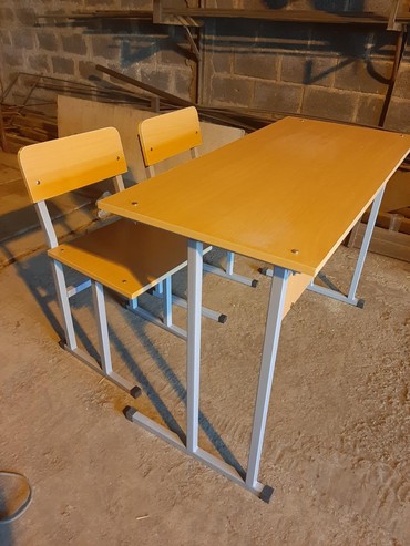 парта для школы: Комплект стол и стулья Новый