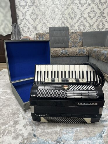 Аккордеоны: Продаю Привозной Германские Аккордеон Вельтмейстер стелла уч туру бар — 9