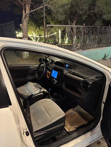 Toyota Aqua hibrid İli 2019 140 000 probeq Taksi buraxlışı var 2031-ə at lalafo.az — 6 Toyota Aqua hibrid İli 2019 140 000 probeq Taksi buraxlışı var 2031-ə — 6
