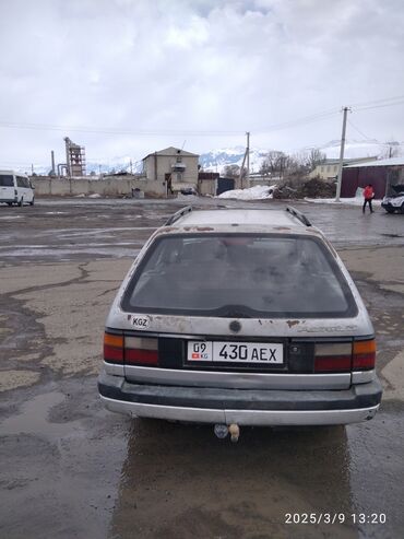 мотор ауди 100 1.8: Volkswagen Passat: 1990 г., 1.8 л, Механика, Бензин, Универсал