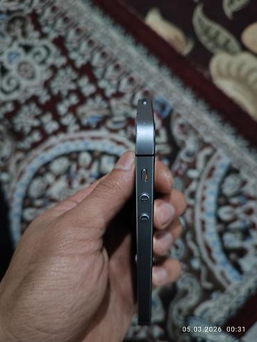 Apple iPhone: IPhone SE, Б/у, 128 ГБ, Space Gray, 99 % — 10