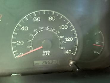 Hyundai: Hyundai Elantra: 2001 г., 2 л, Механика, Бензин, Седан at lalafo.kg — 10 Hyundai: Hyundai Elantra: 2001 г., 2 л, Механика, Бензин, Седан — 10