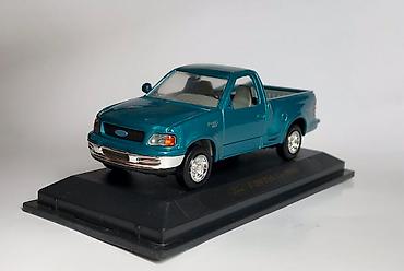 Модели автомобилей: Копии в миниатюре: гараж на столе! 1/64 1/43 1/32 масштаб Subaru — 6