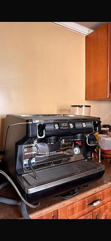 core 2: Профессиональная эспрессо‑машина Nuova Simonelli Appia (2 группы) + — 3