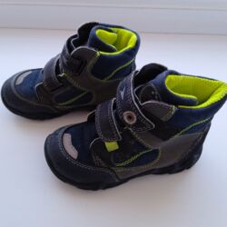 скупка каляска: Детские термо ботинки. Германской фирмы Pepino. С использованием