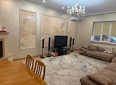 Долгосрочная аренда домов: 300 м², 6 комнат, Амбарная, Балкон застеклен, Бронированные двери — 4