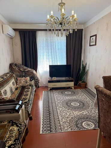 Uzunmüddətli kirayə mənzillər: Bakı, 2 otaqlı, Köhnə tikili, m. Neftçilər, 55 kv. m