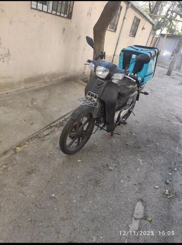 moped şinləri: Salam Zongshen Cub50s Ehtiyat hissleri satilir hamsi yenidir ideal