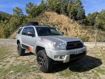 Toyota 4Runner: 4.7 l | 2005 year SUV/4x4