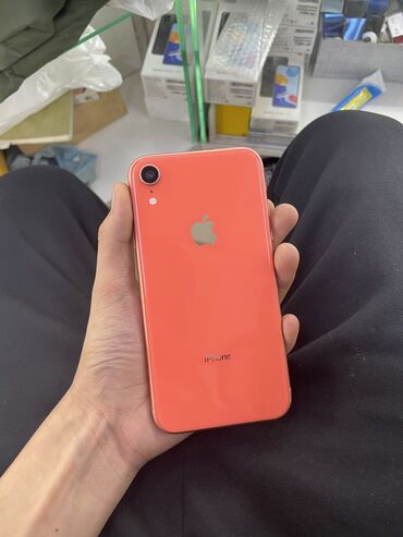 Apple iPhone: IPhone Xr, Б/у, 64 ГБ, Коралловый, 81 %