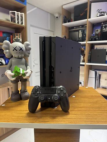 Video oyunlar və konsollar: 🎮 PlayStation 4 Pro The Last of Us Edition Tam işlək vəziyyətdədir — 2