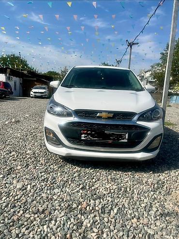Chevrolet Spark: 2018 г., Вариатор, Бензин, Хэтчбэк