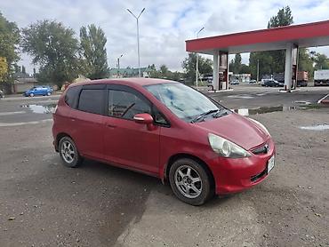 Honda Fit: 2005 г., 1.3 л, Вариатор, Бензин, Хэтчбэк