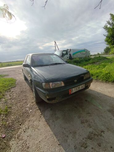 машина инвалитка: Nissan Sunny: 1994 г., 1.4 л, Механика, Бензин, Купе