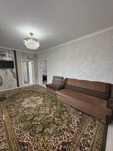 дома в джалал абаде: Дом, 70 м², 4 комнаты, Собственник, Евроремонт