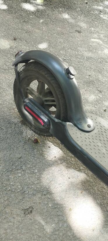 elektirik sukutur: İşlənmiş Elektrik samokat 10", 351 - 500 Vt, 26 - 35 km/s, Ünvandan götürmə