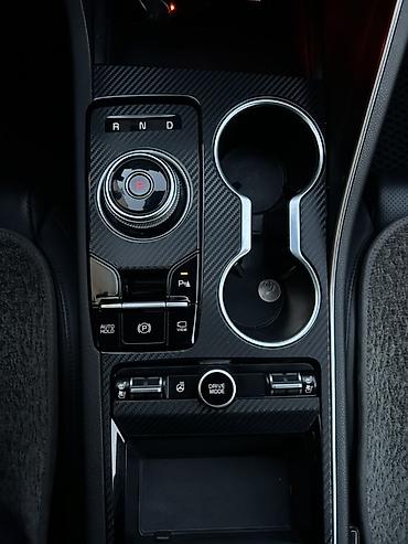 Продажа авто: Kia K5: 2021 г., 2 л, Автомат, Гибрид, Седан — 9