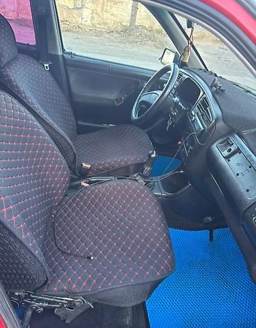 kia ev3: Volkswagen Golf: 1993 г., 1.6 л, Механика, Бензин, Хэтчбэк — 4