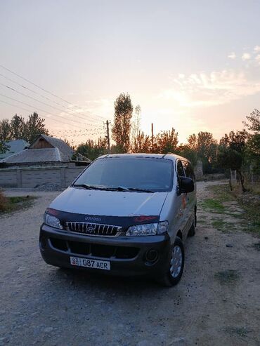 сир матор: Hyundai Starex: 2000 г., 2.6 л, Механика, Дизель, Минивэн