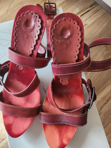 sandale za devojke: Sandals, Bata, 38