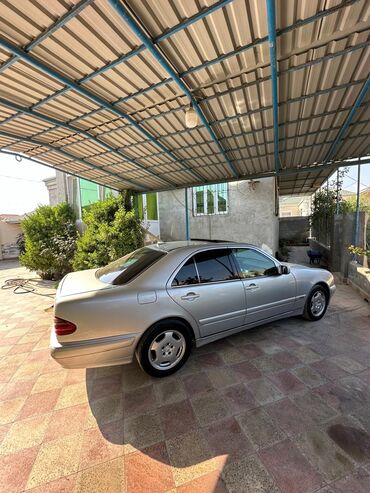 çeşka dizel: Mercedes-Benz E 220: 2.2 л | 2002 г