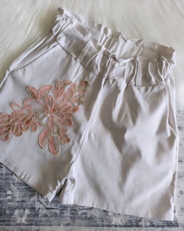 h m zenske pantalone: S (EU 36), M (EU 38), L (EU 40), Cotton, color - White, Floral, Single-colored