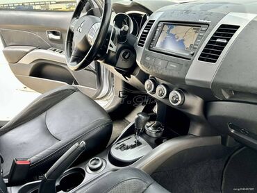 Mitsubishi: Mitsubishi Outlander: 2.3 l. | 2009 έ. 75000 km. SUV/4x4 — 3