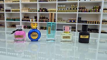 Hədiyyə bağlamaları: Hədiyyə qutusu, rəng - Qızılı — 34