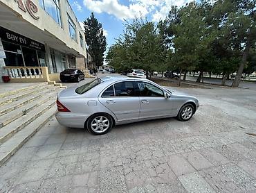 mercedes vito 8 1: Mercedes-Benz C-Class sedan (W203), gümüş rəng. -Maşın Şirvandadır — 1