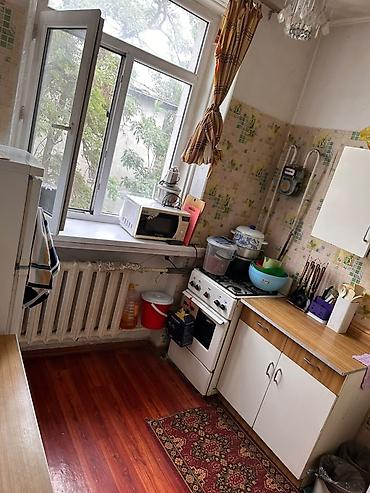 2 bedroom: 2 комнаты, 46 м², Сталинка, 3 этаж, Старый ремонт — 2