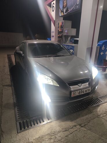 Hyundai: Hyundai Genesis: 2009 г., 2 л, Автомат, Купе — 3