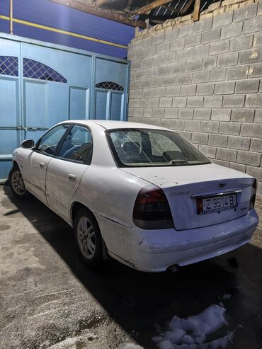 Daewoo: Daewoo Nubira: 2000 г., 1.6 л, Механика, Бензин, Седан — 2